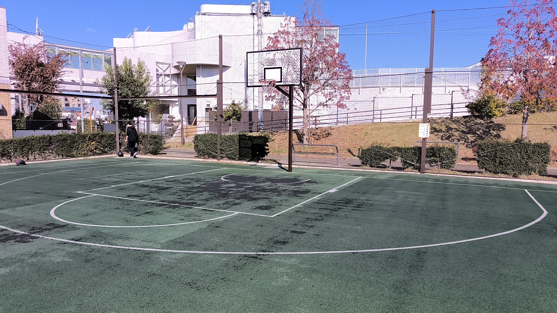 前野公園 コート全景2