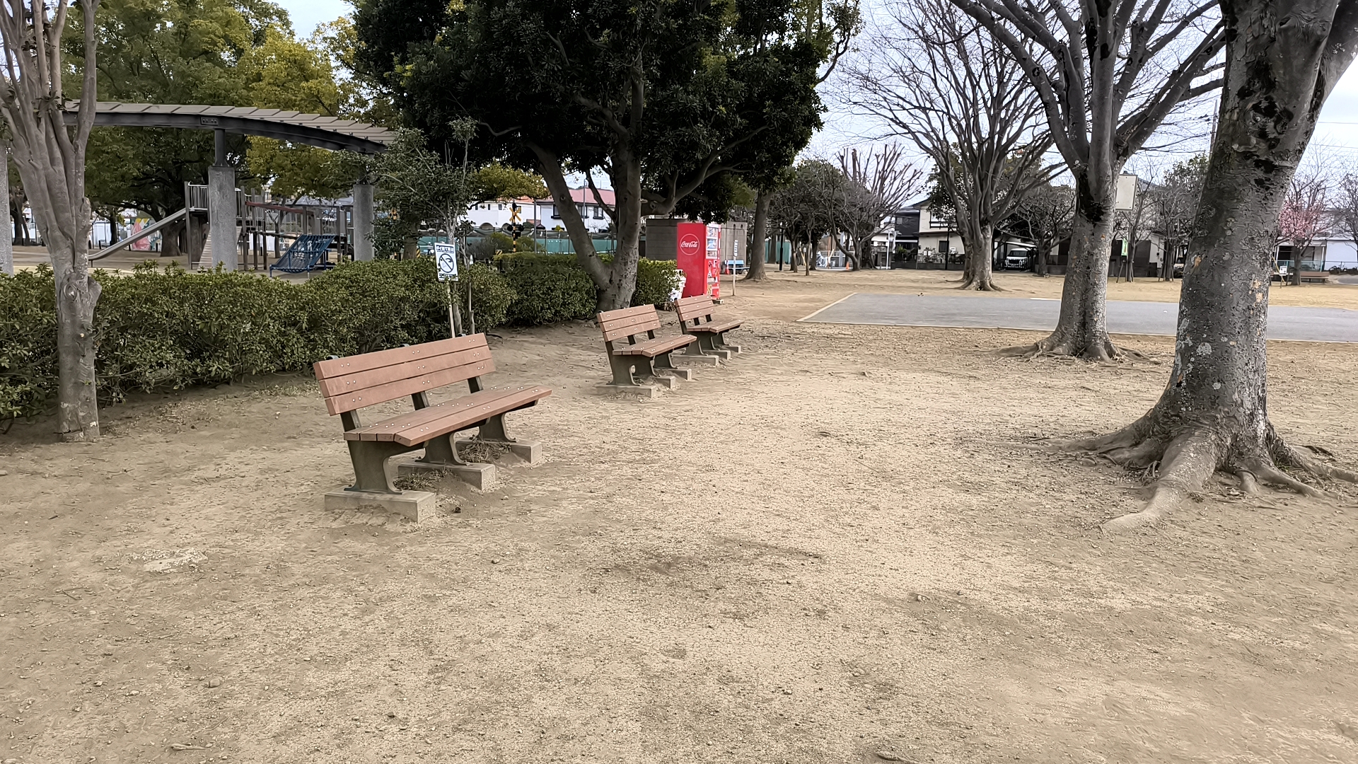 手賀沼公園のベンチ