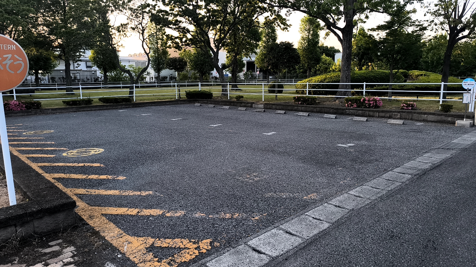 大新田公園の駐車場