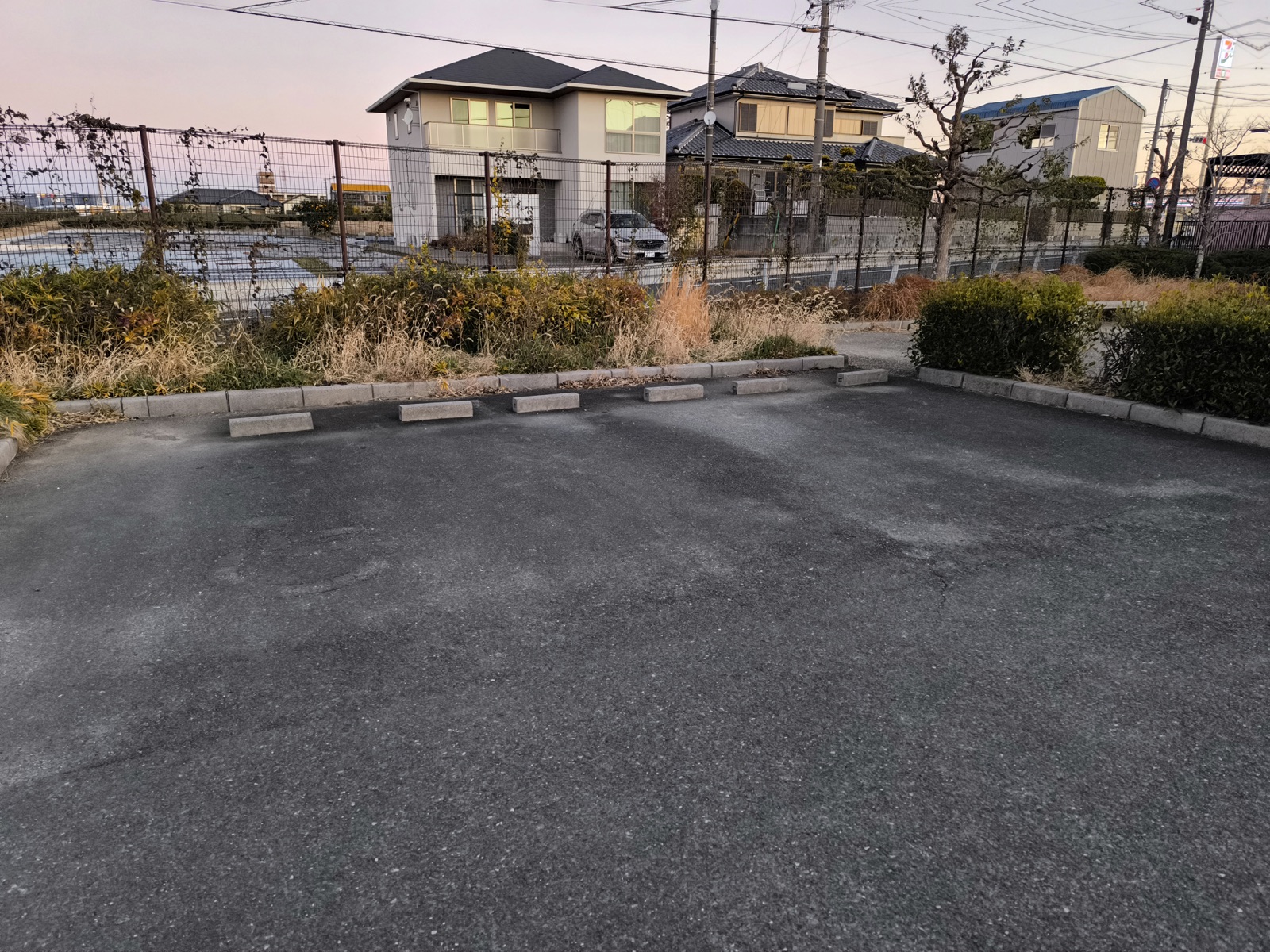 豊田東原梅ノ木公園にある駐車スペース